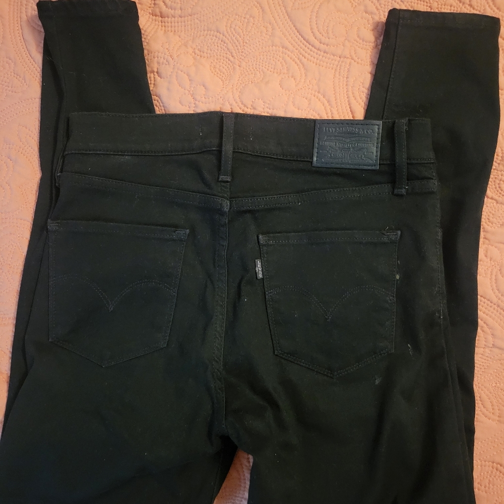 Levi jeans